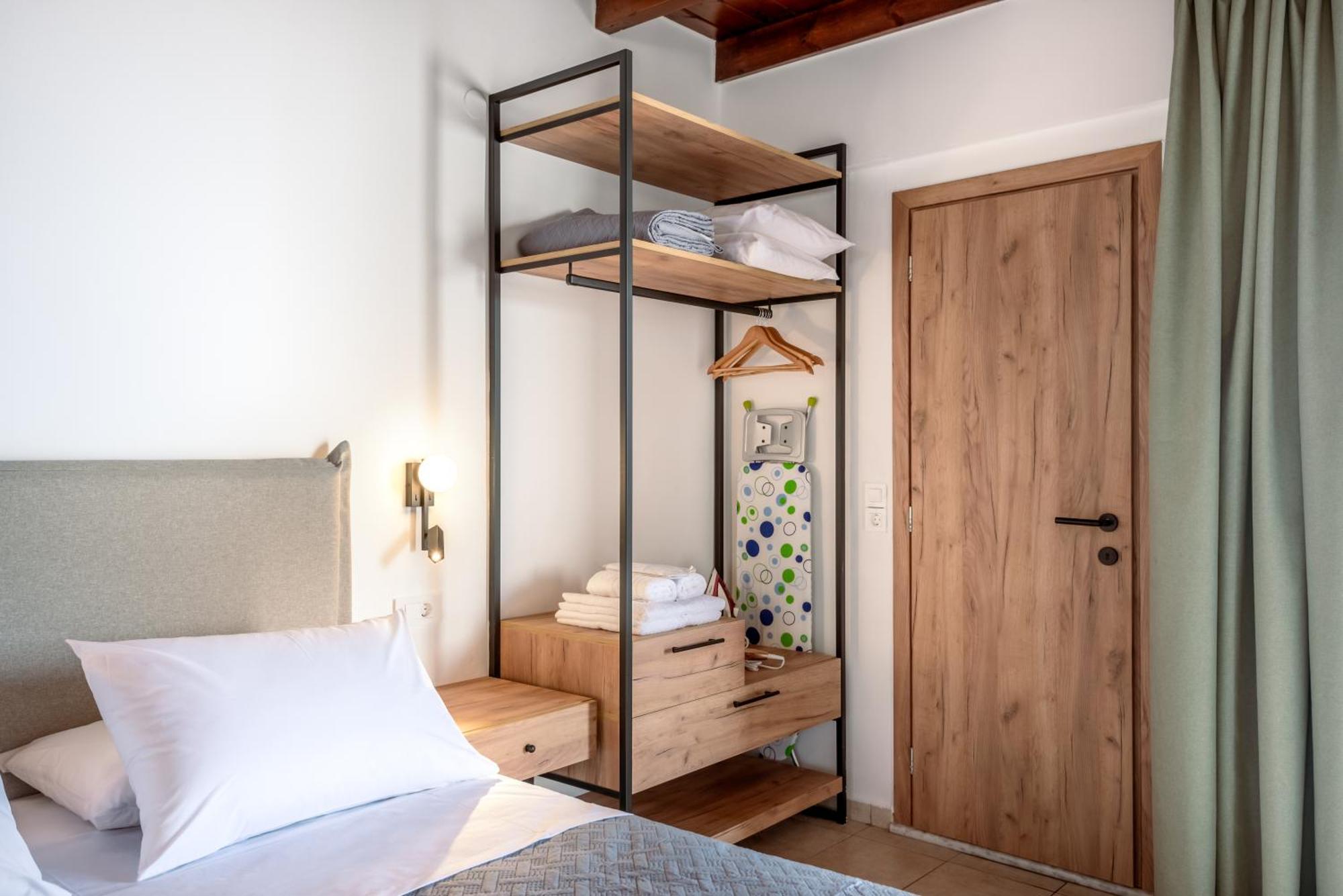 Khóra Sfakíon Superb Apartments Kriaras Sea View In Sfakia מראה חיצוני תמונה