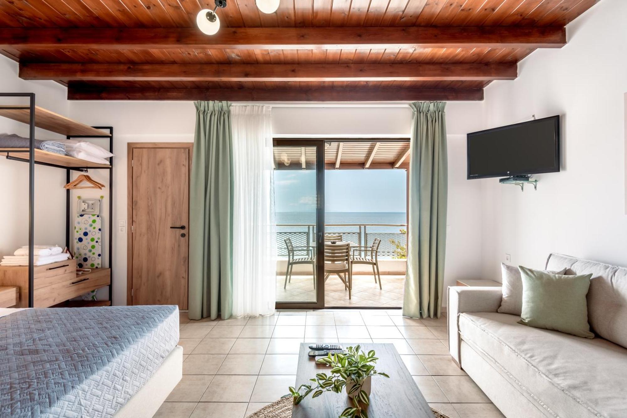 Khóra Sfakíon Superb Apartments Kriaras Sea View In Sfakia מראה חיצוני תמונה