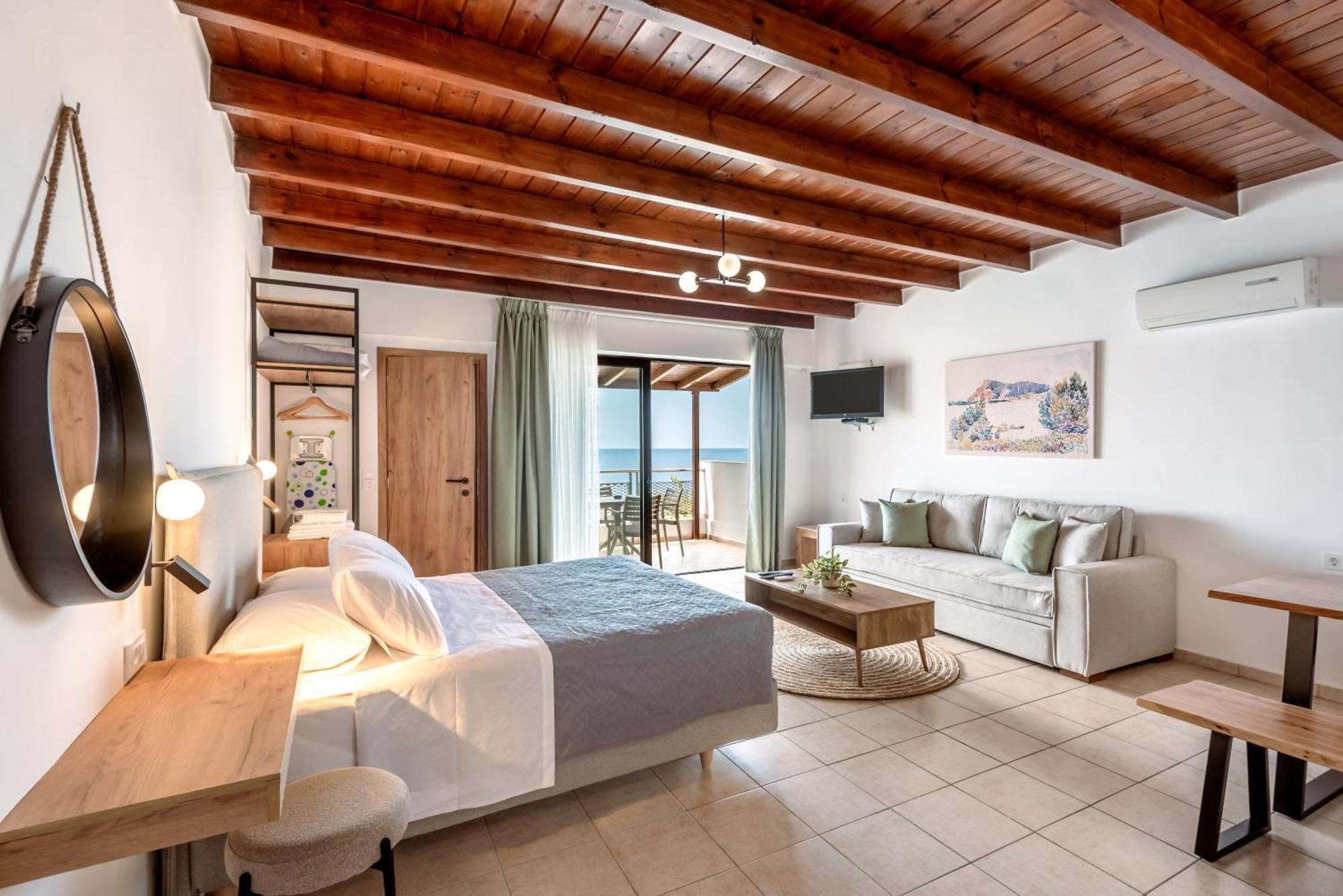 Khóra Sfakíon Superb Apartments Kriaras Sea View In Sfakia מראה חיצוני תמונה